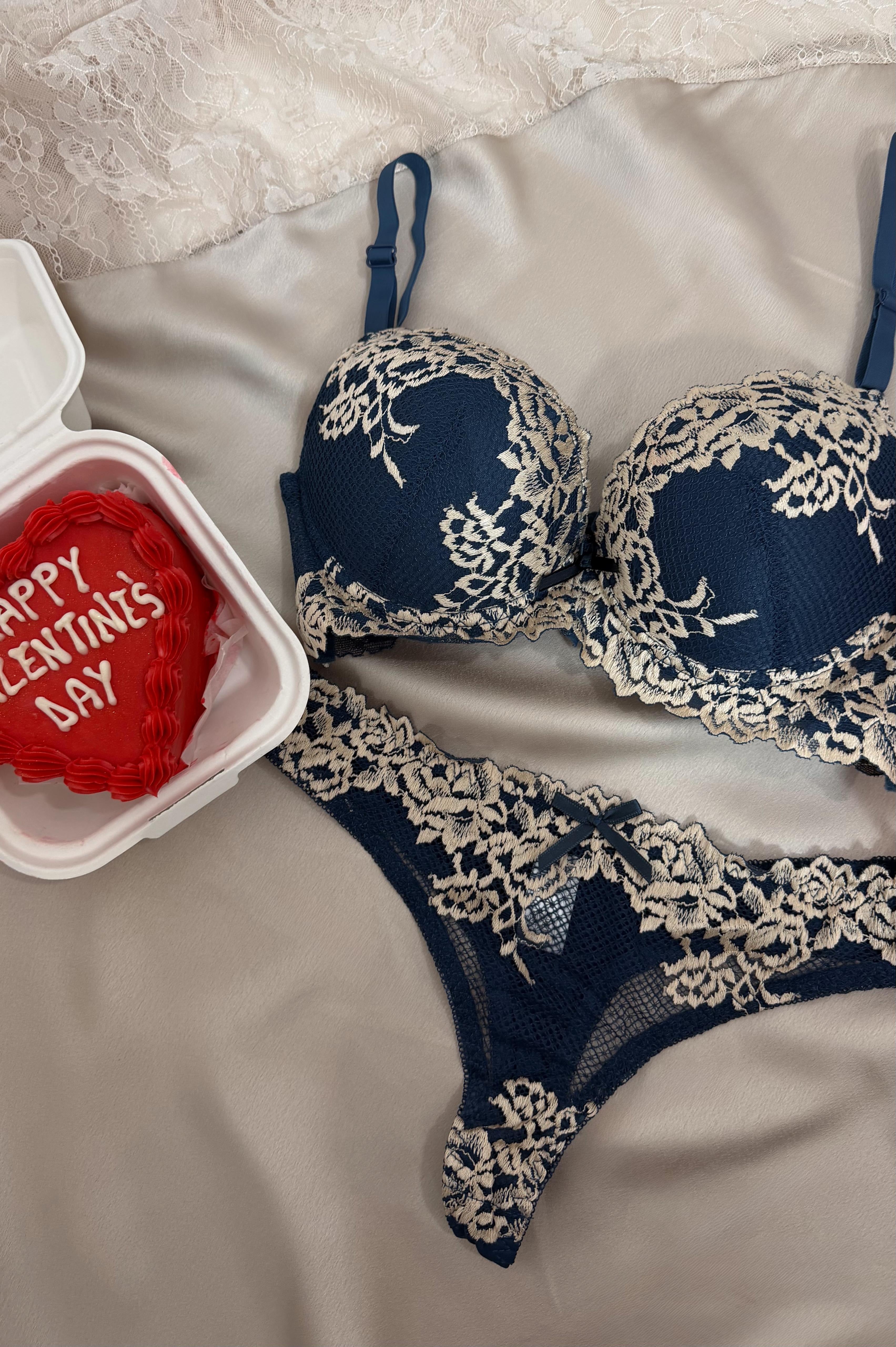 ❤️Pretty Flowers - Set Lingerie❤️