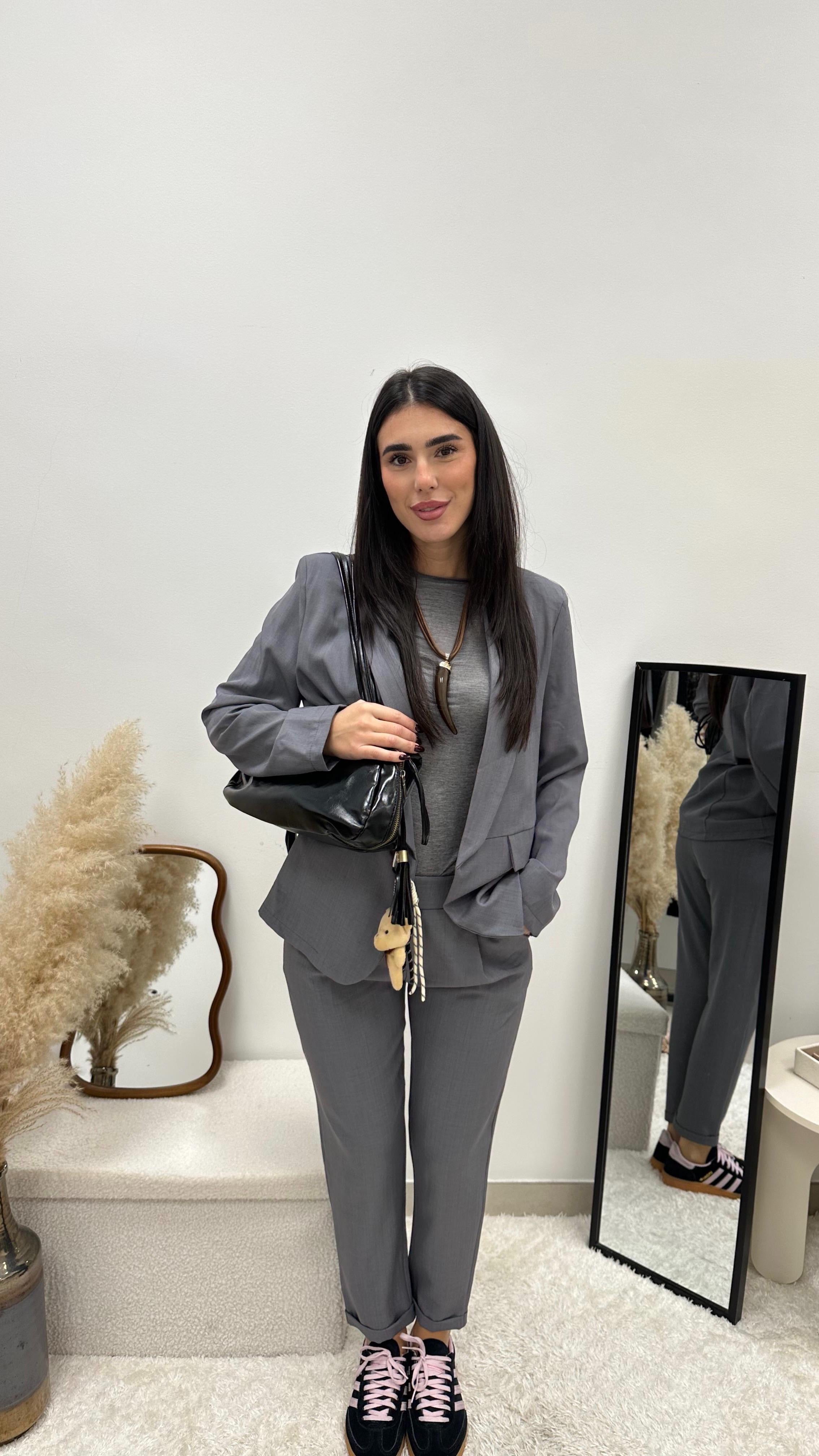 Tailleur Essential Grigio Perla