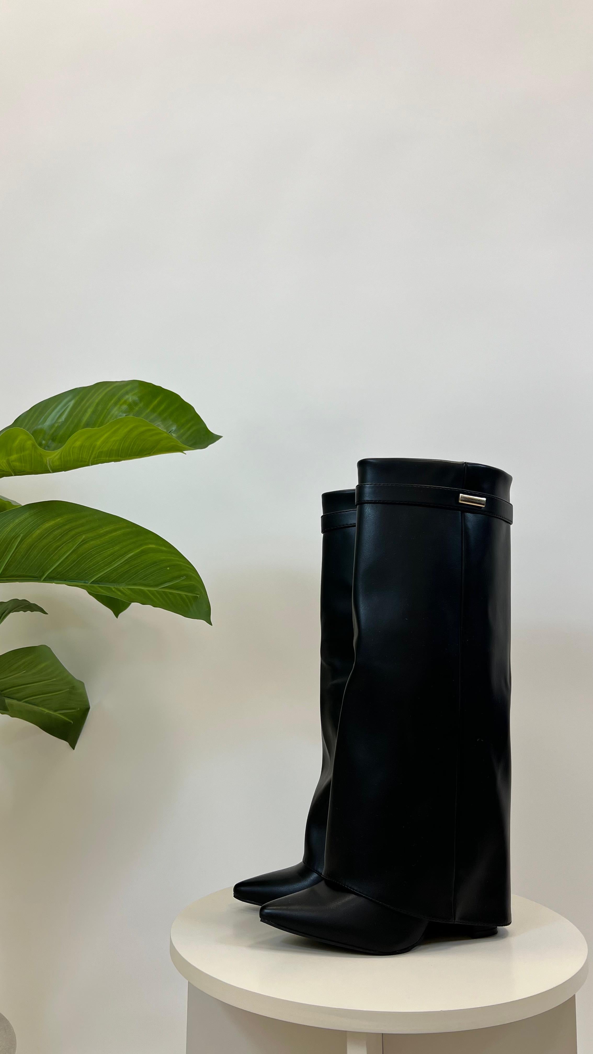 Stivale Essential Nero