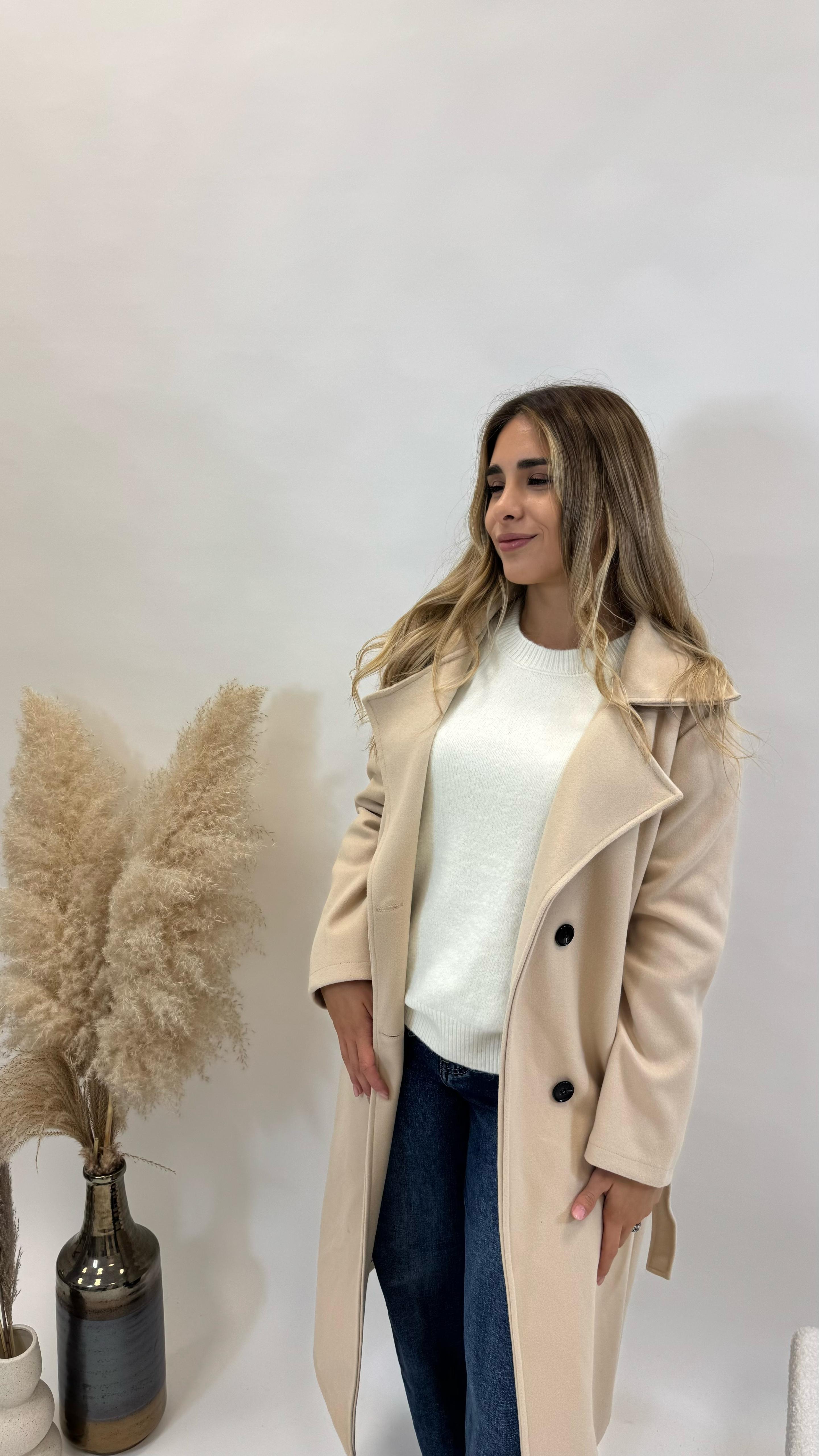 Coat BE YOU con Cinta Burro