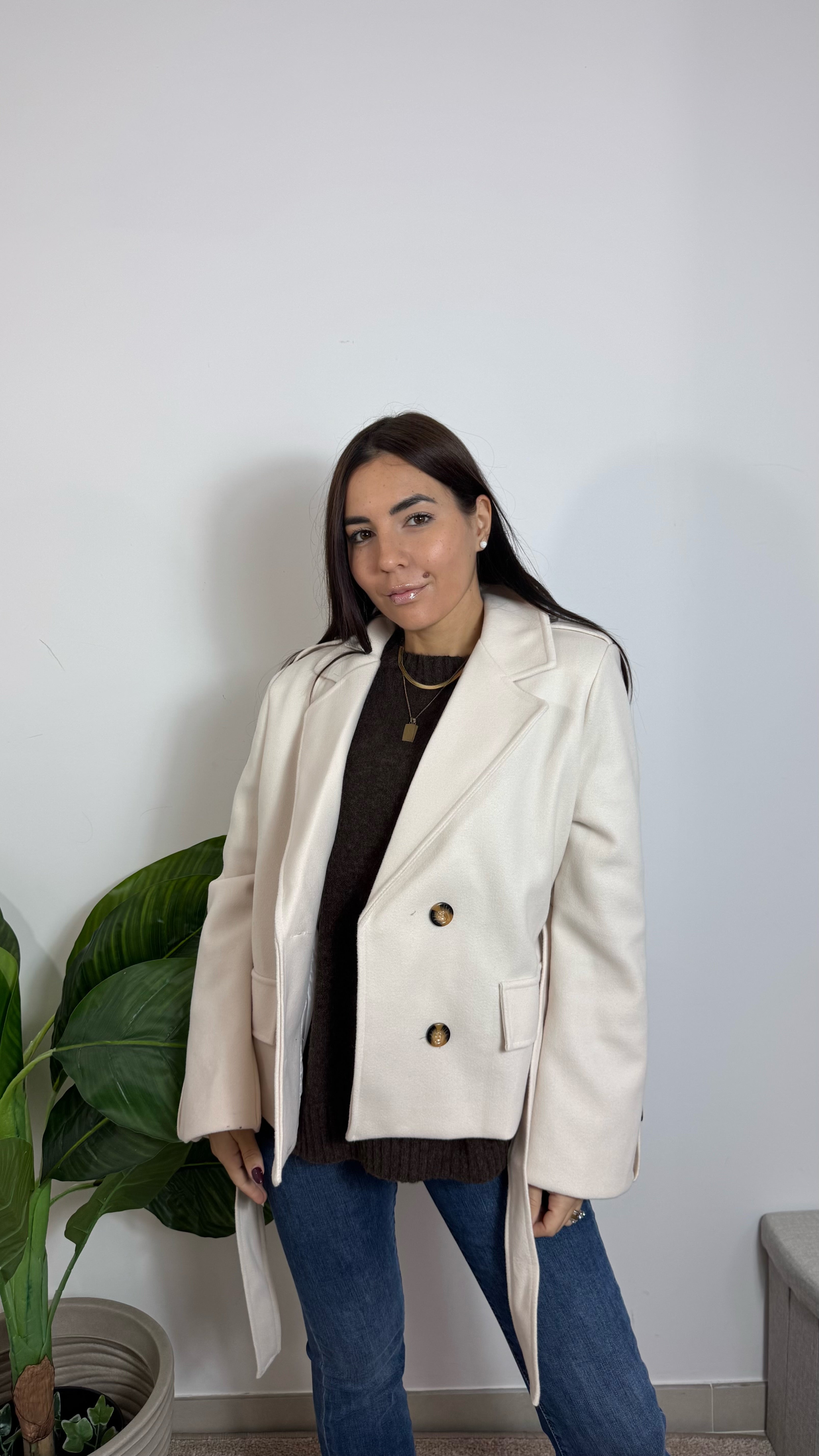 Mini Coat Con Cinta Burro