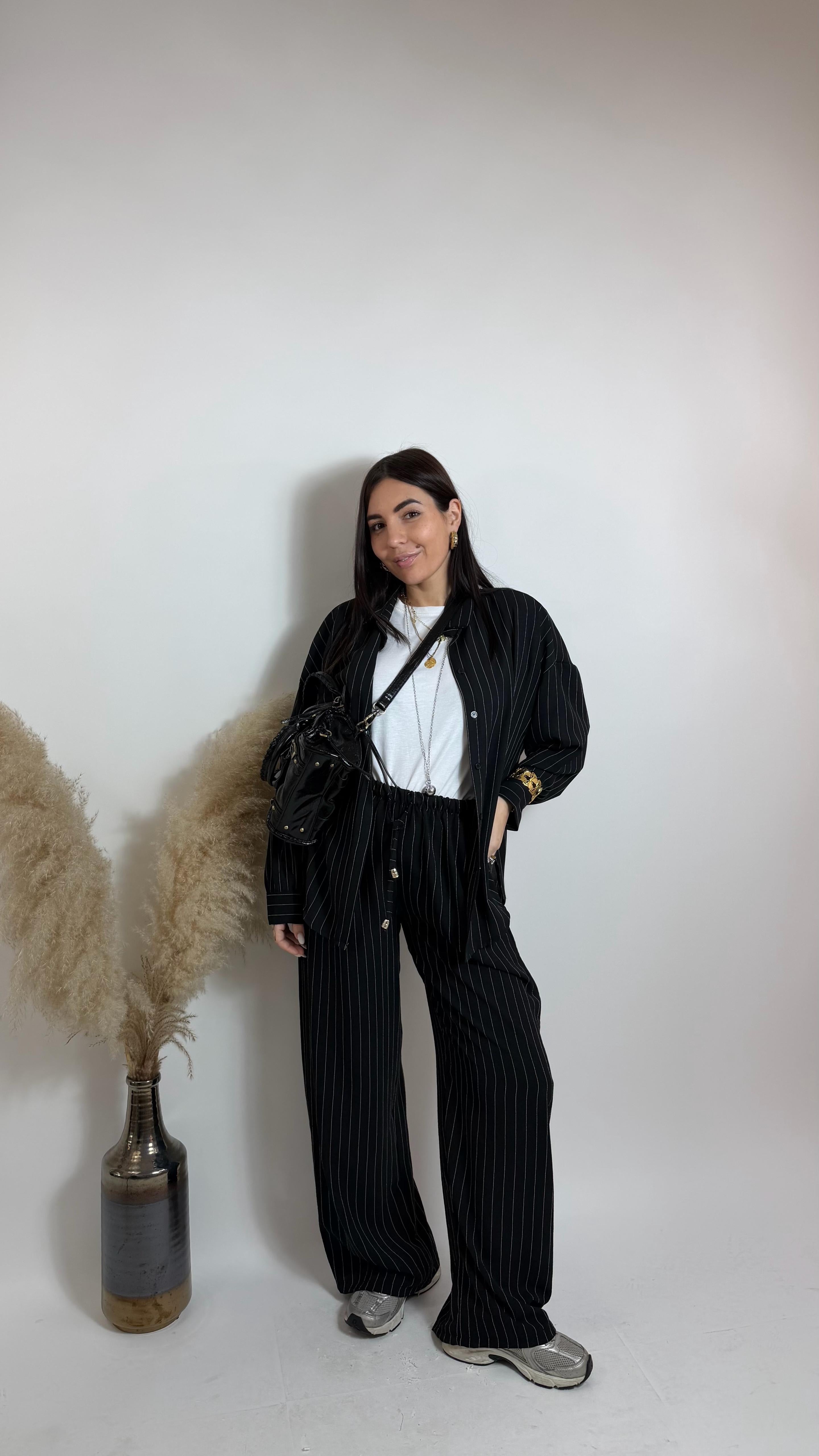 Gesso Set Fondo Nero