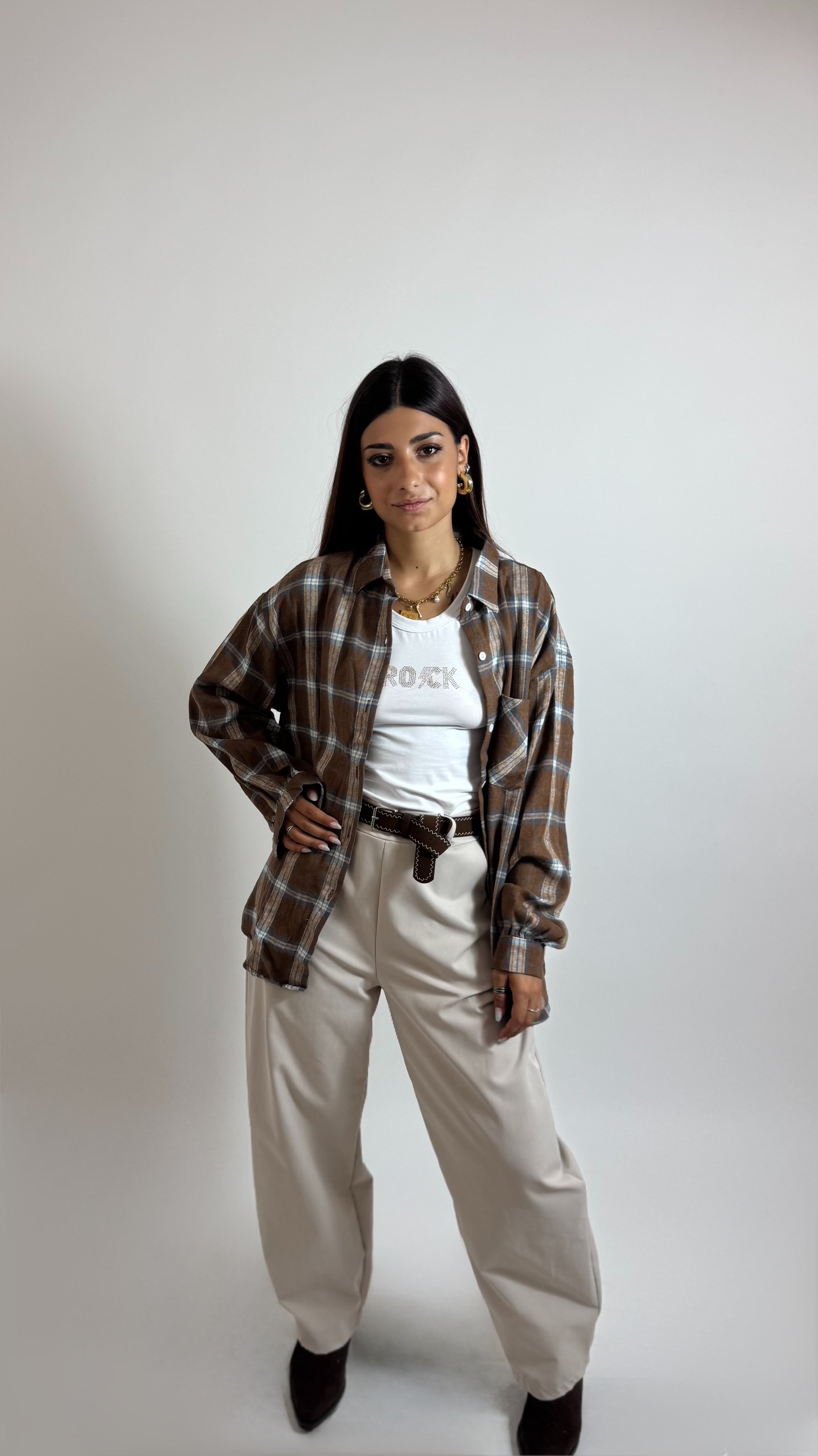 Pantalone Barrel Con Cintura Burro