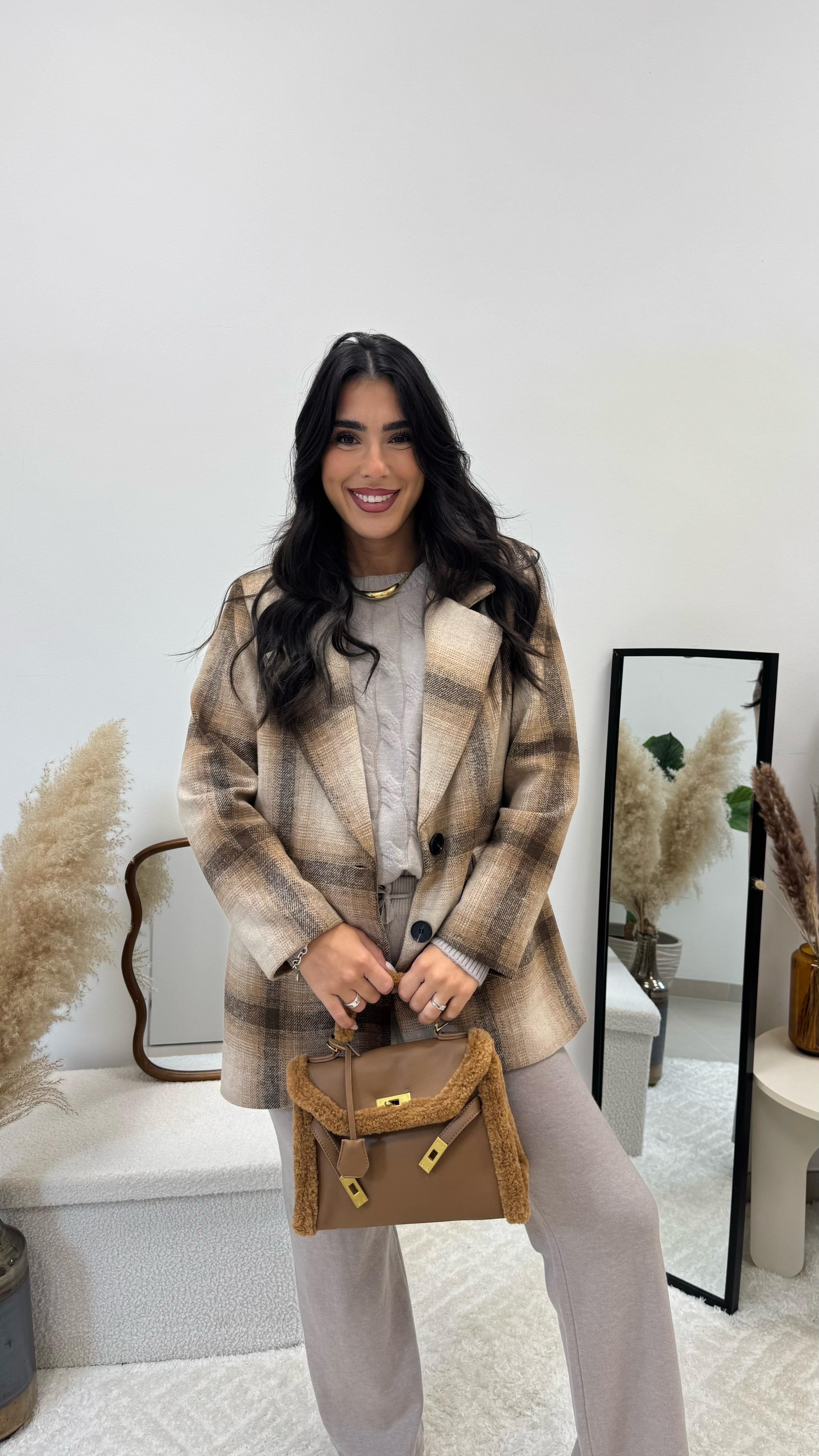Cozy Coat Quadri Toni Neutri