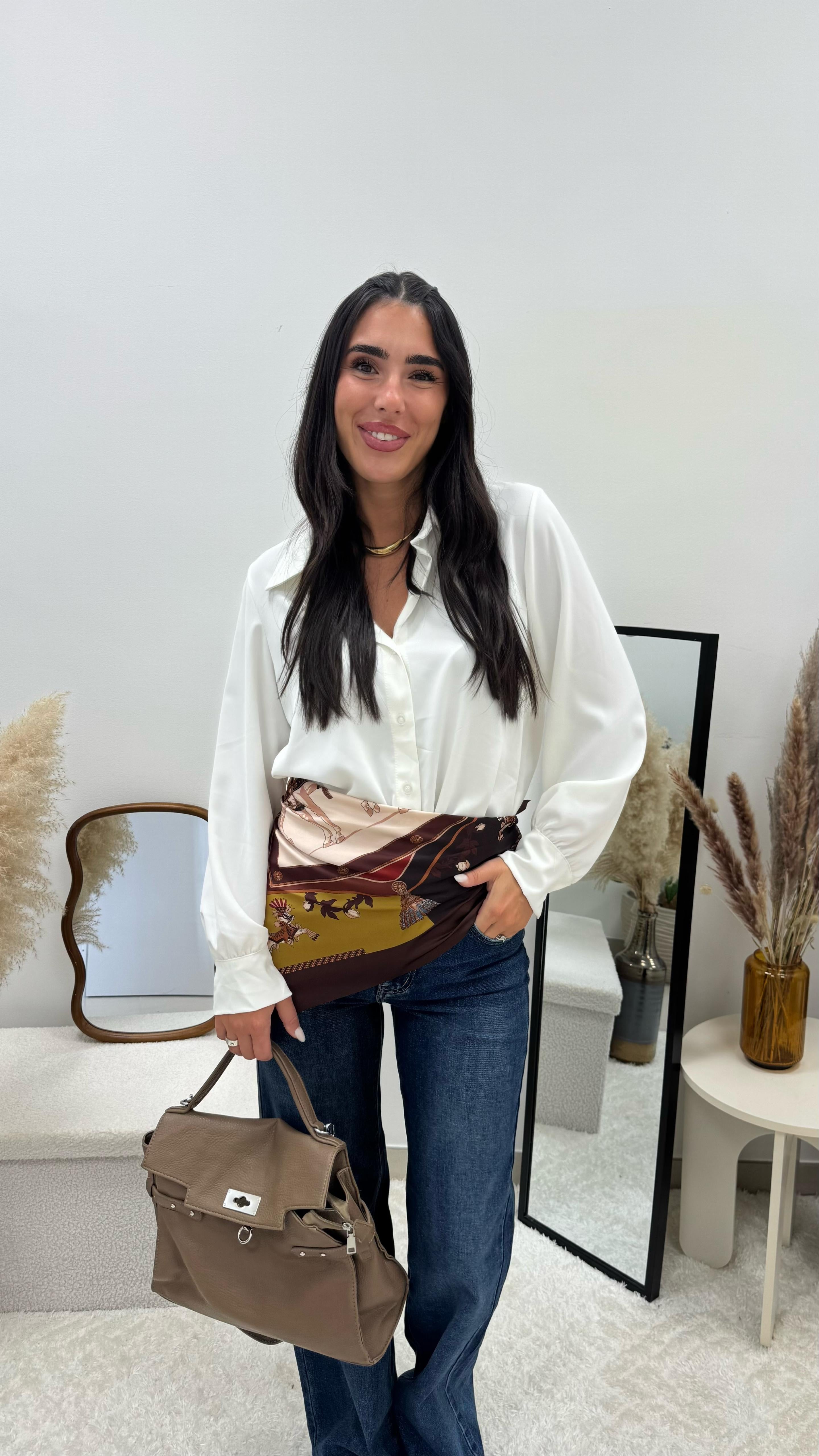 Camicia Con Foulard Bianca