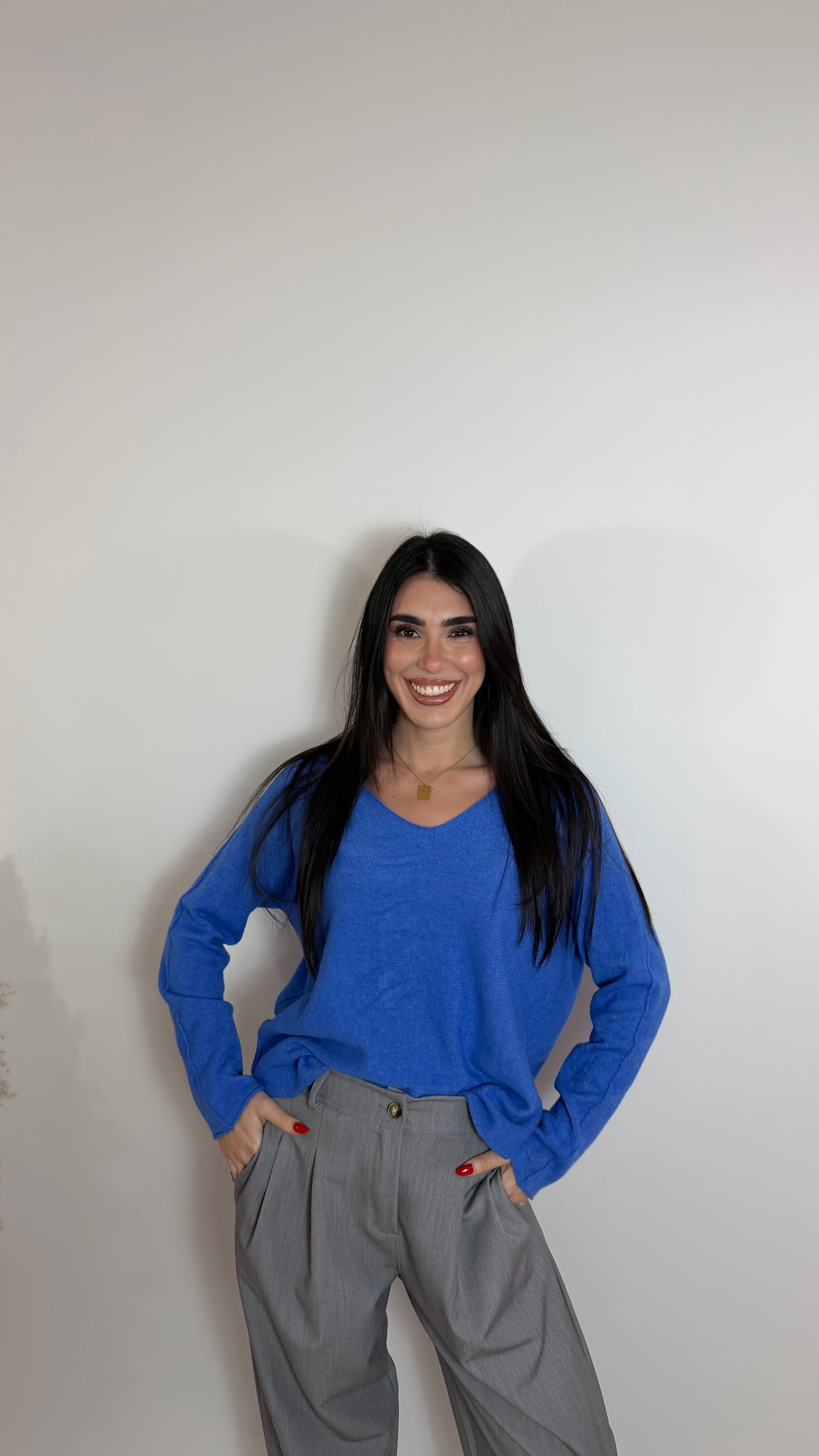 Pull Viscosa Scollo V Blu