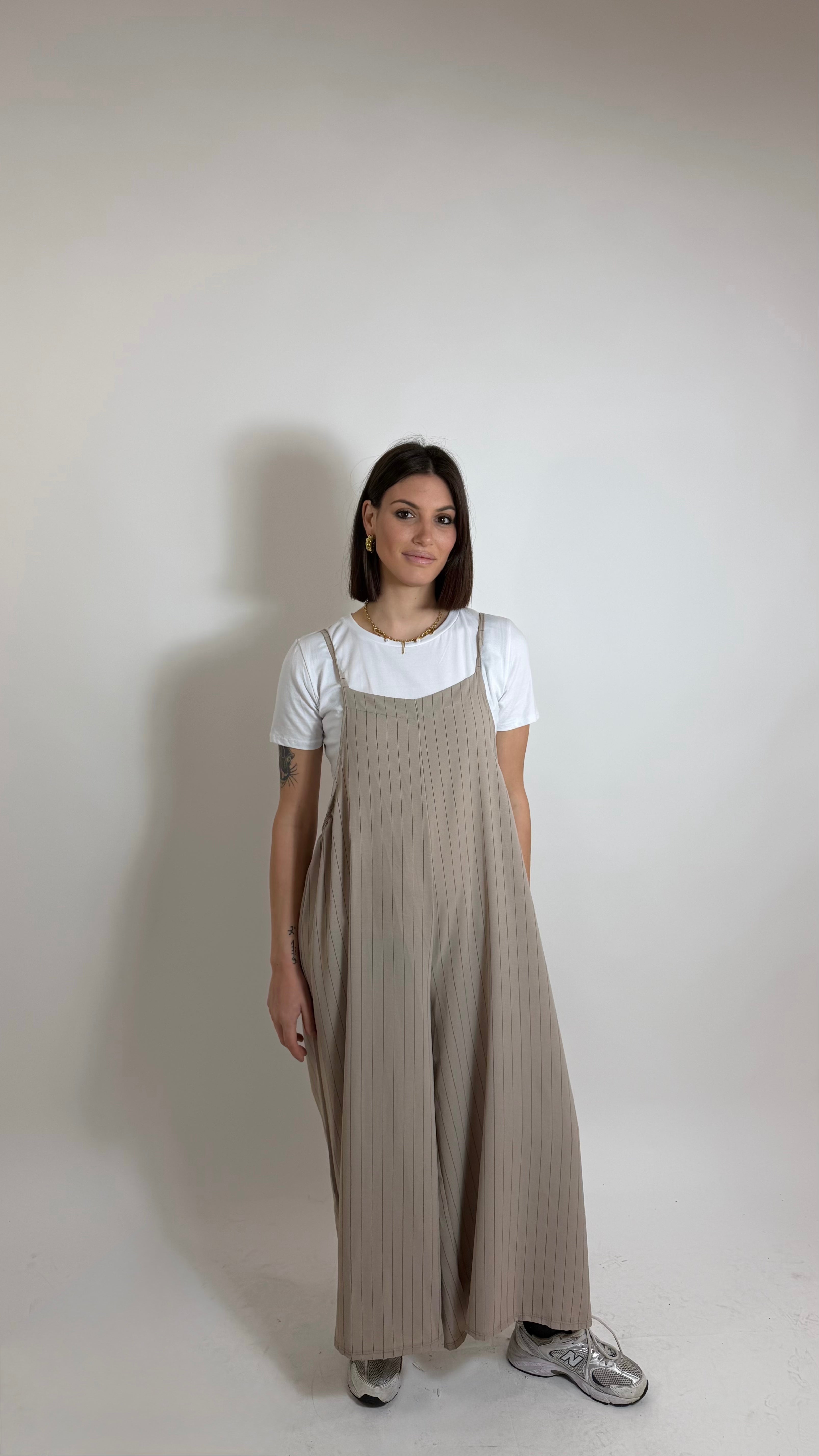 Salopette Gessata T-Shirt inclusa Tortora