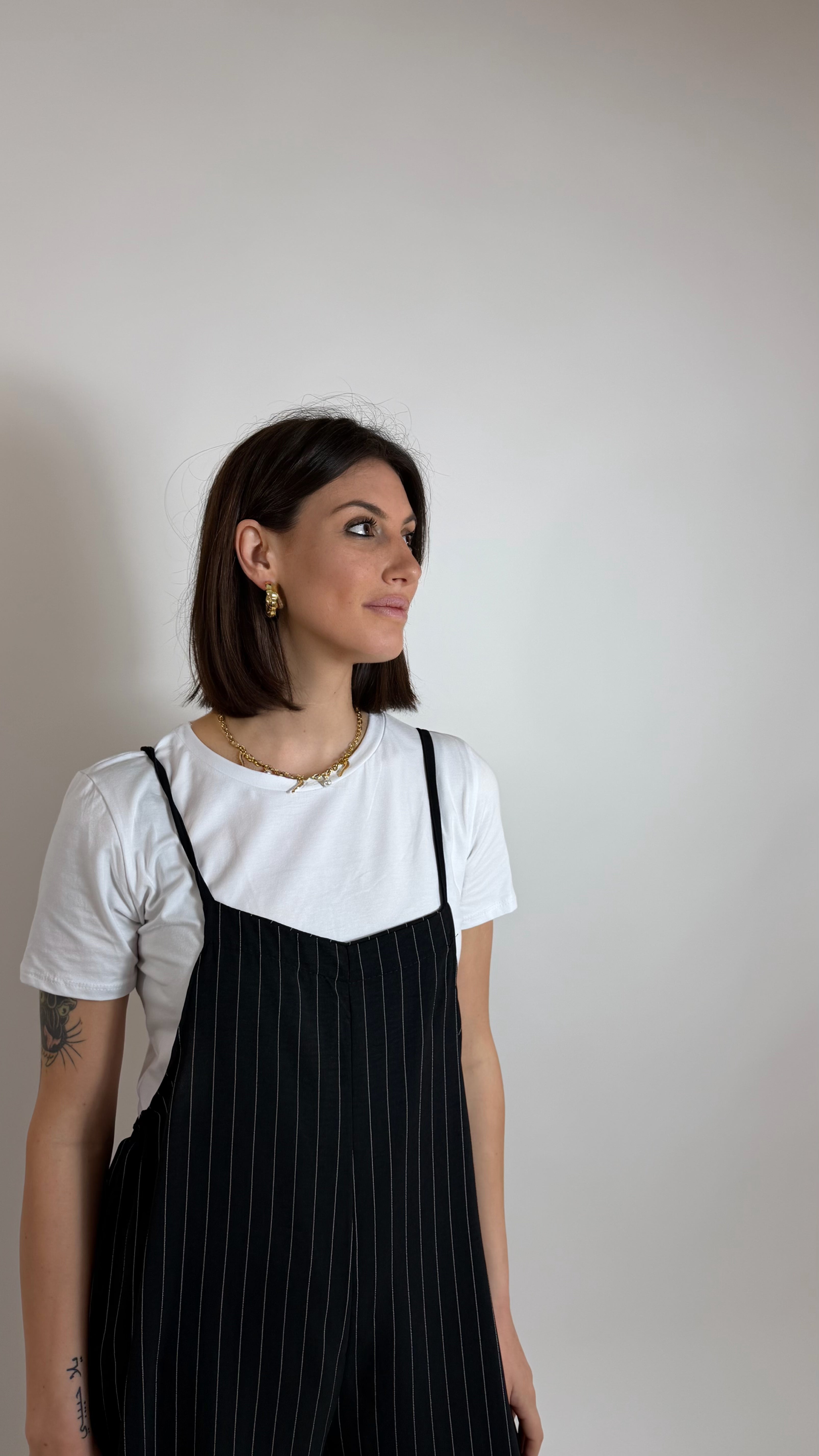 Salopette Gessata T-Shirt inclusa Nera