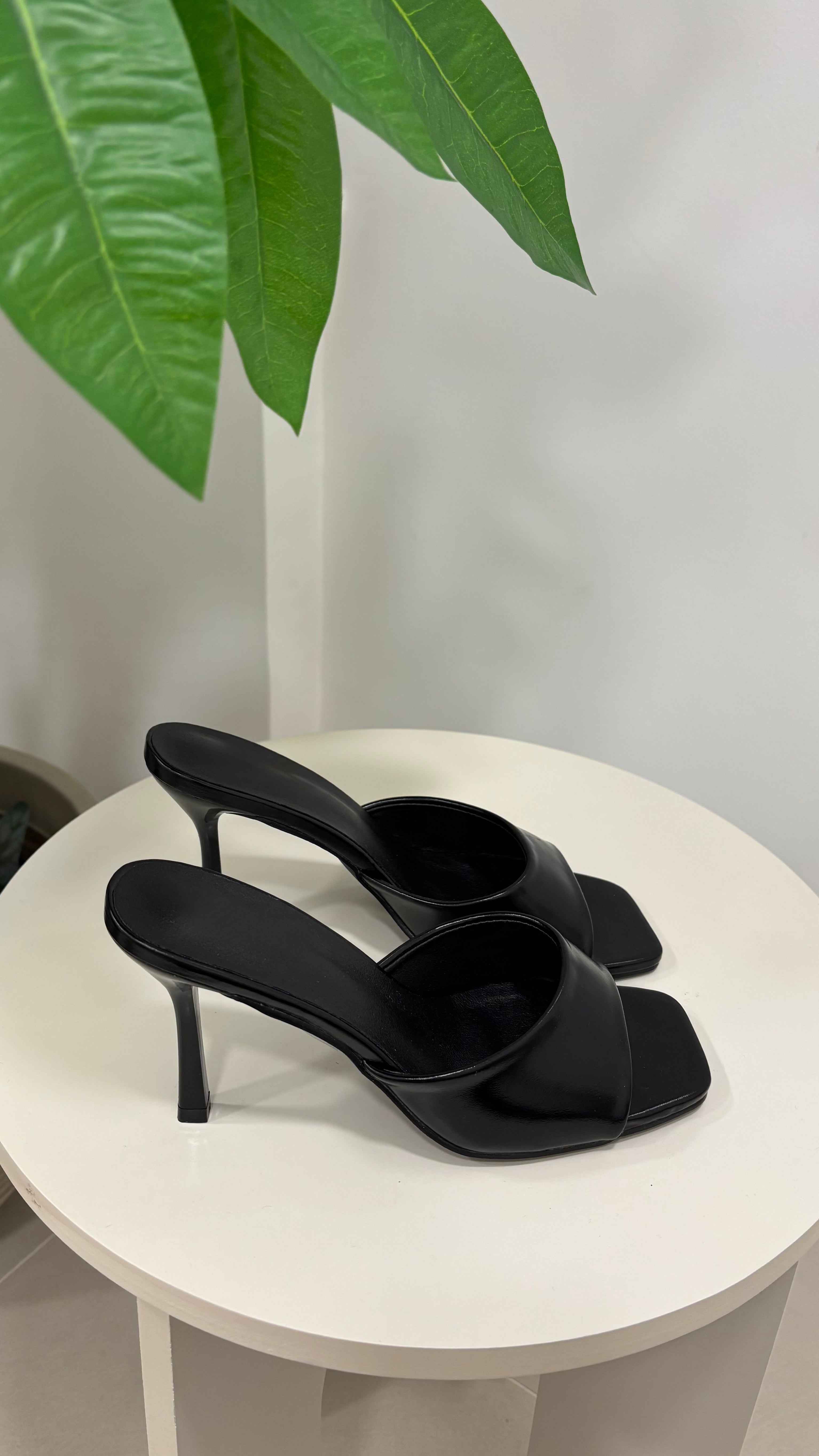 Sandalo Tacco Essential Noir