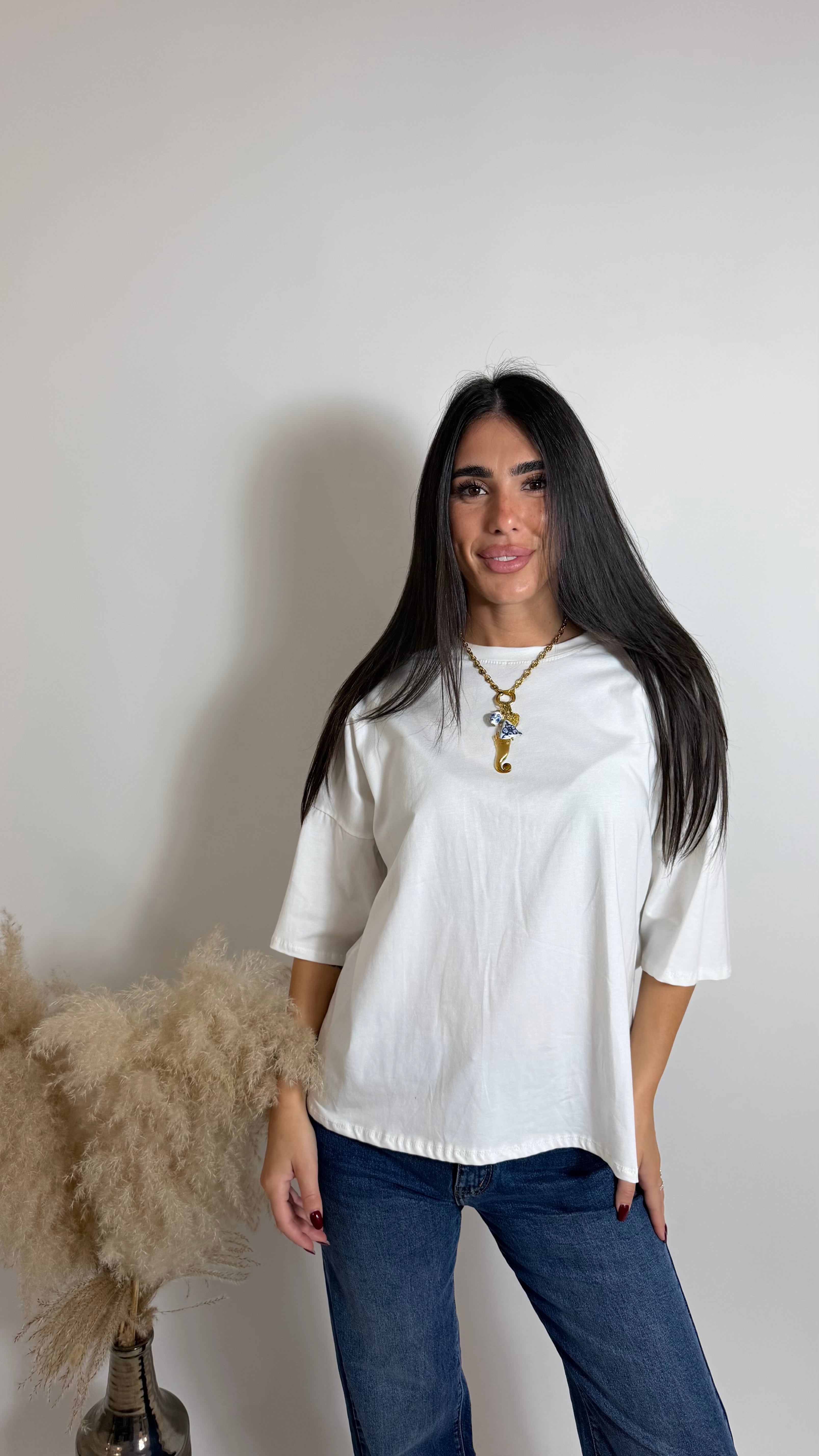 T-shirt Over Bianca
