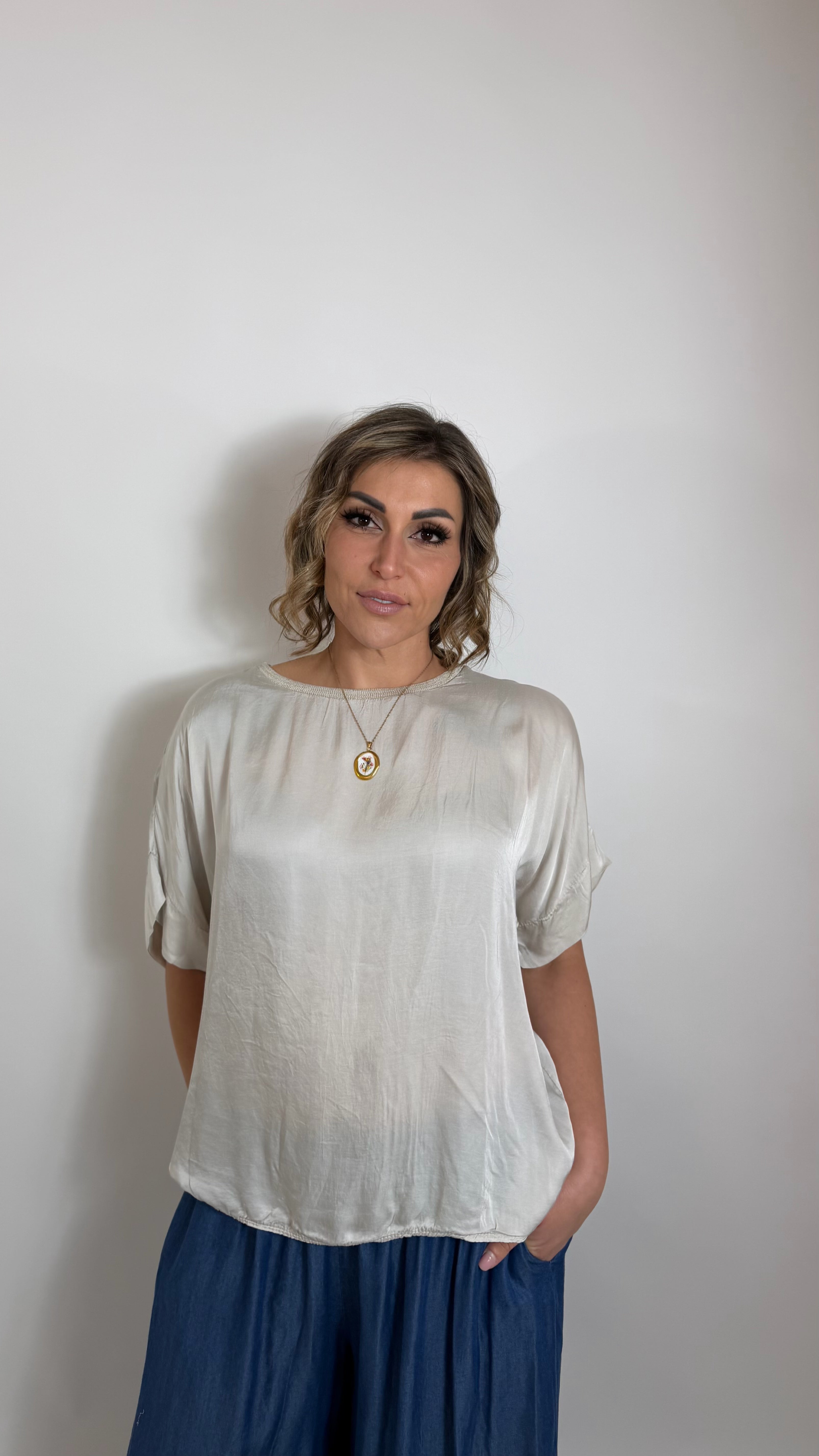 Blusa Satin Soft Champagne
