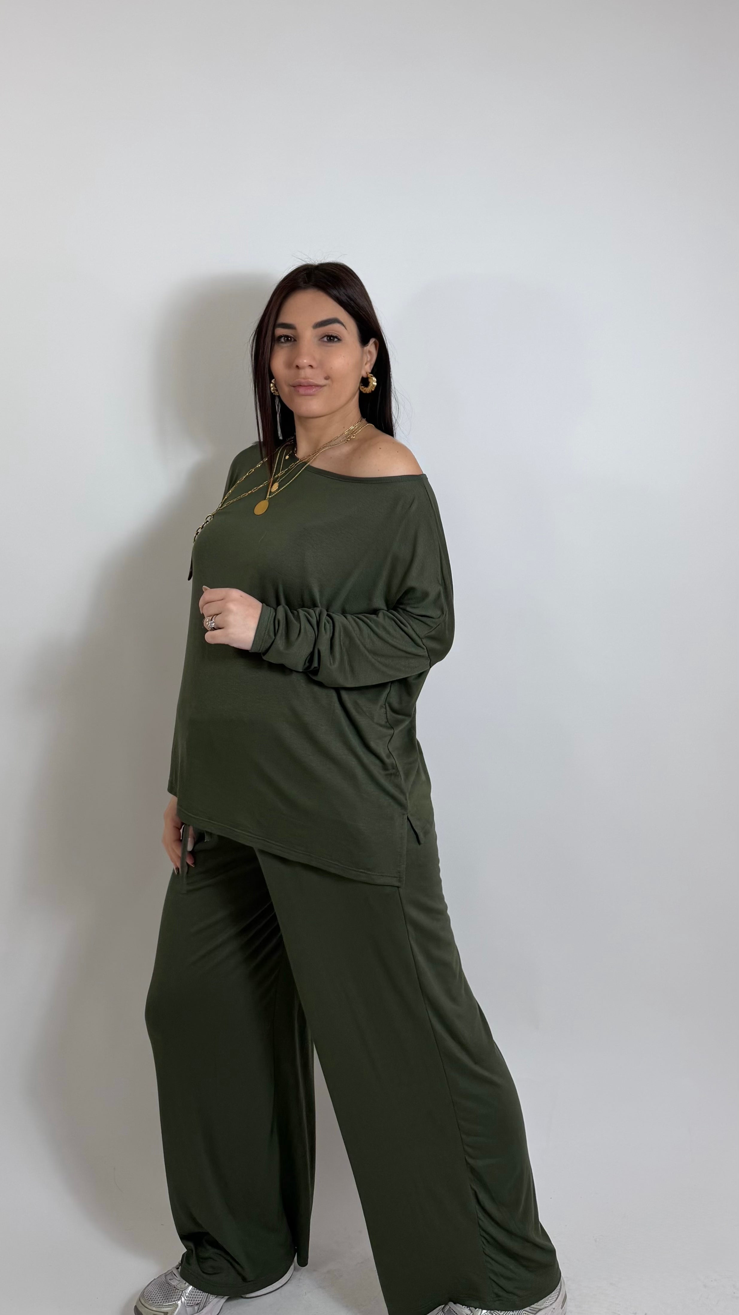 Cozy Cordset Spring Summer Second Skin / Verde Utility